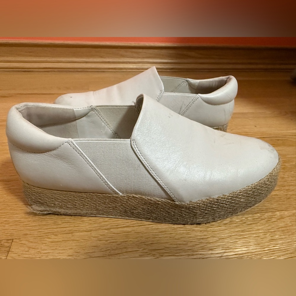 Women's Vince Warren White Slip-On Espadrille Shoes Size 8